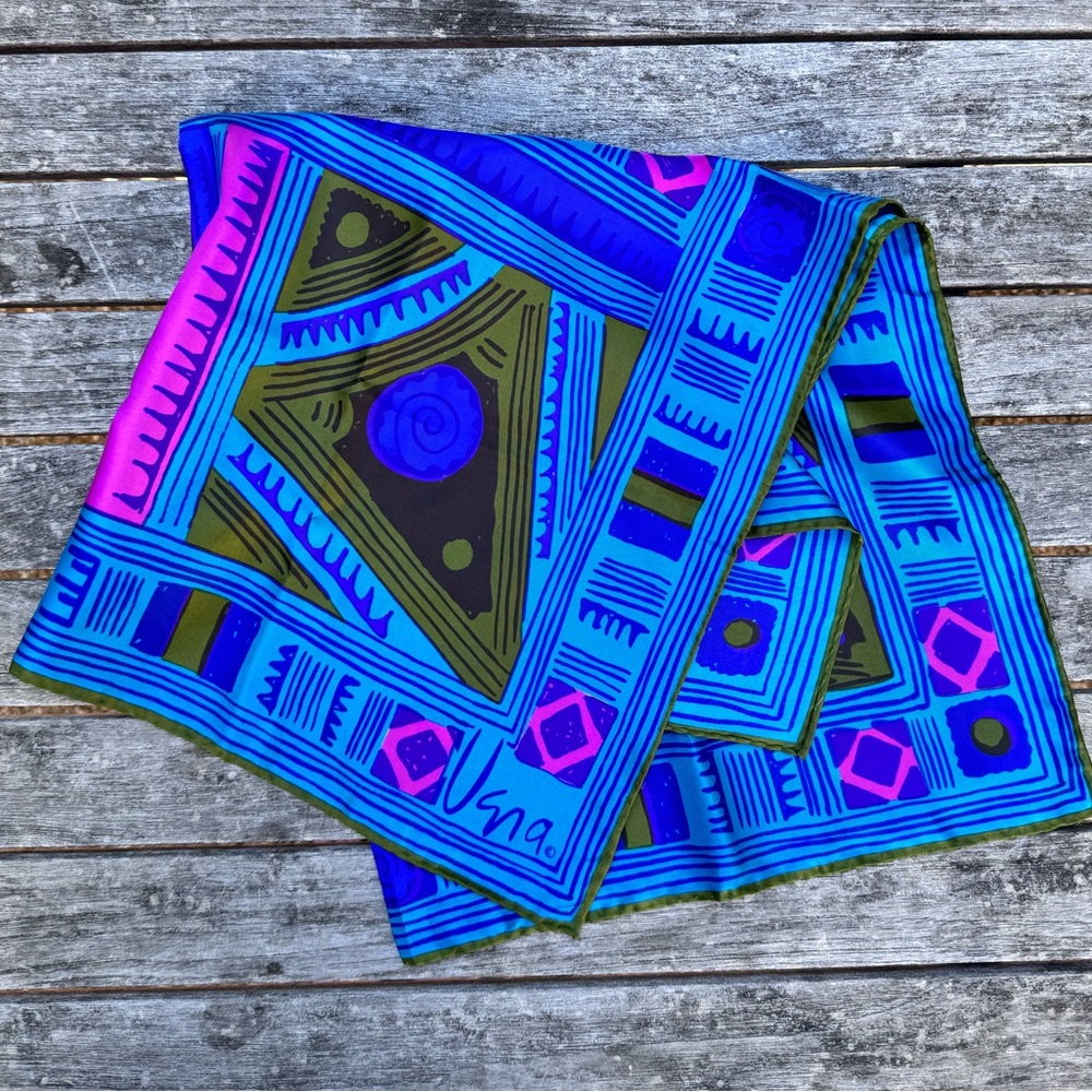Five vintage vera scarves blues browns purple - Picture 3 of 6
